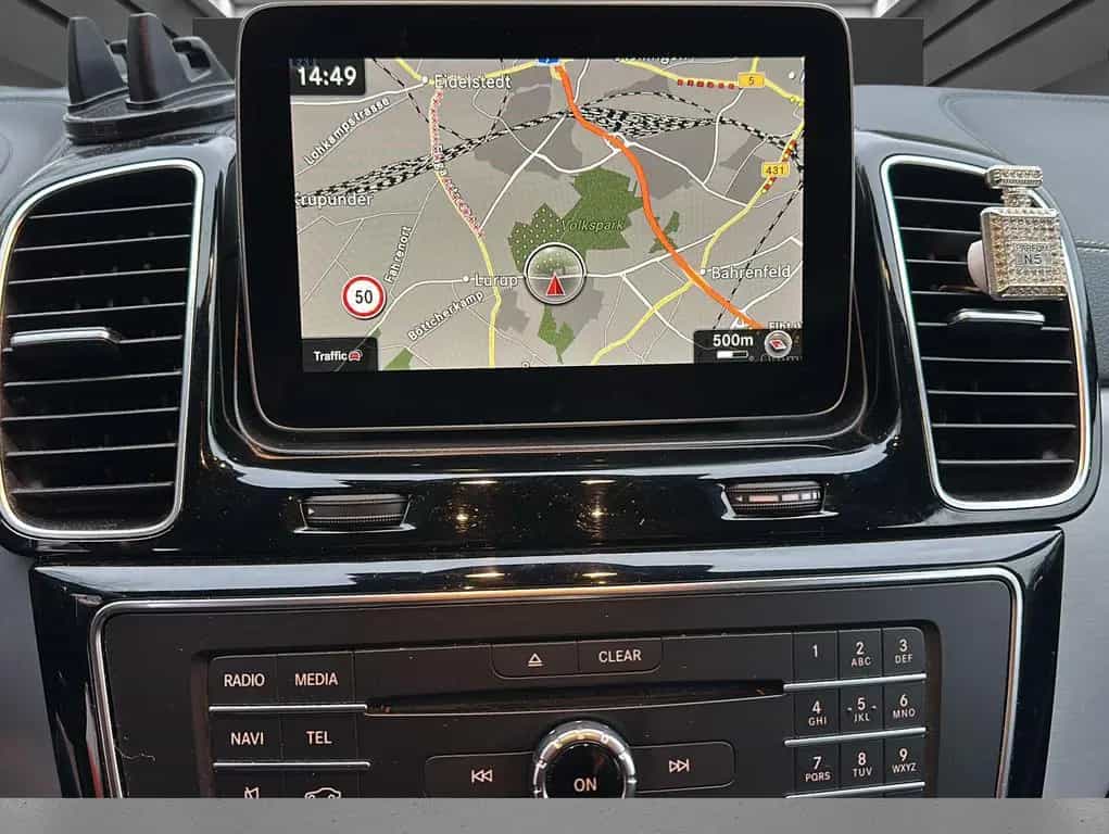 Mercedes-Benz GLE-Class 63 AMG 4Matic AHK*LED*Pano*Sitze Memory*H&K 01/2018-photo-13