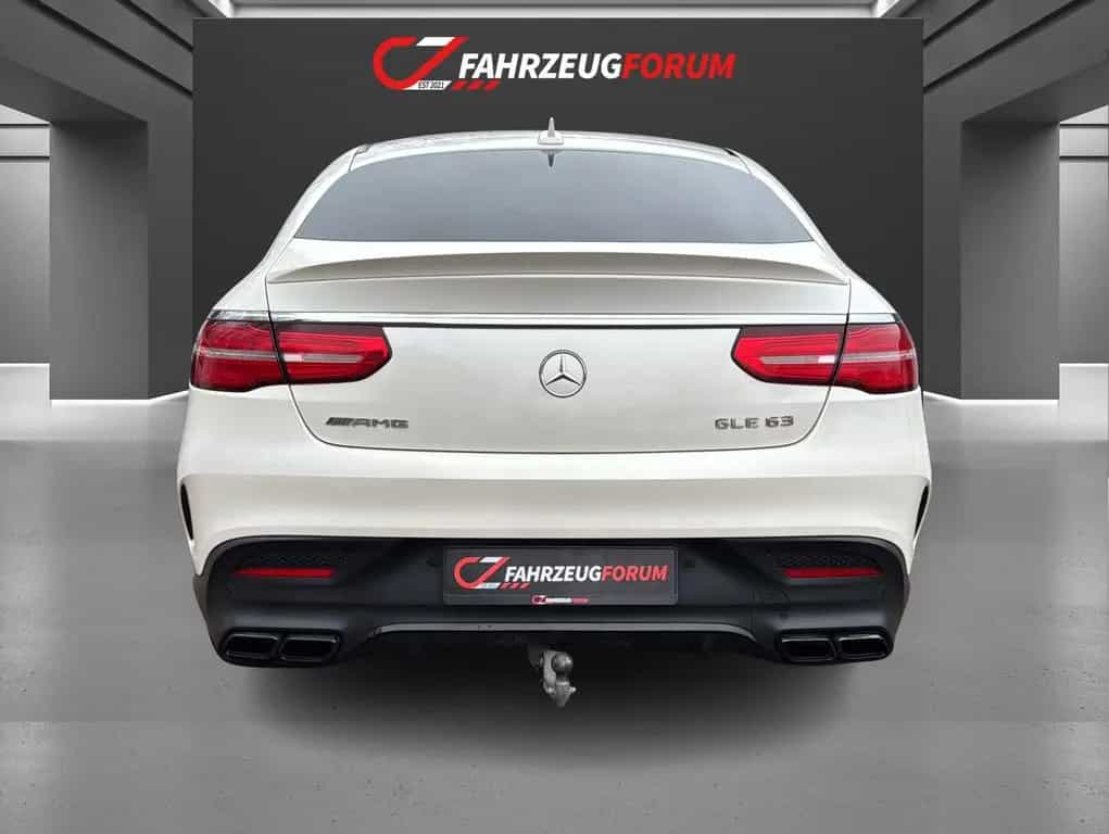 Mercedes-Benz GLE-Class 63 AMG 4Matic AHK*LED*Pano*Sitze Memory*H&K 01/2018-photo-20