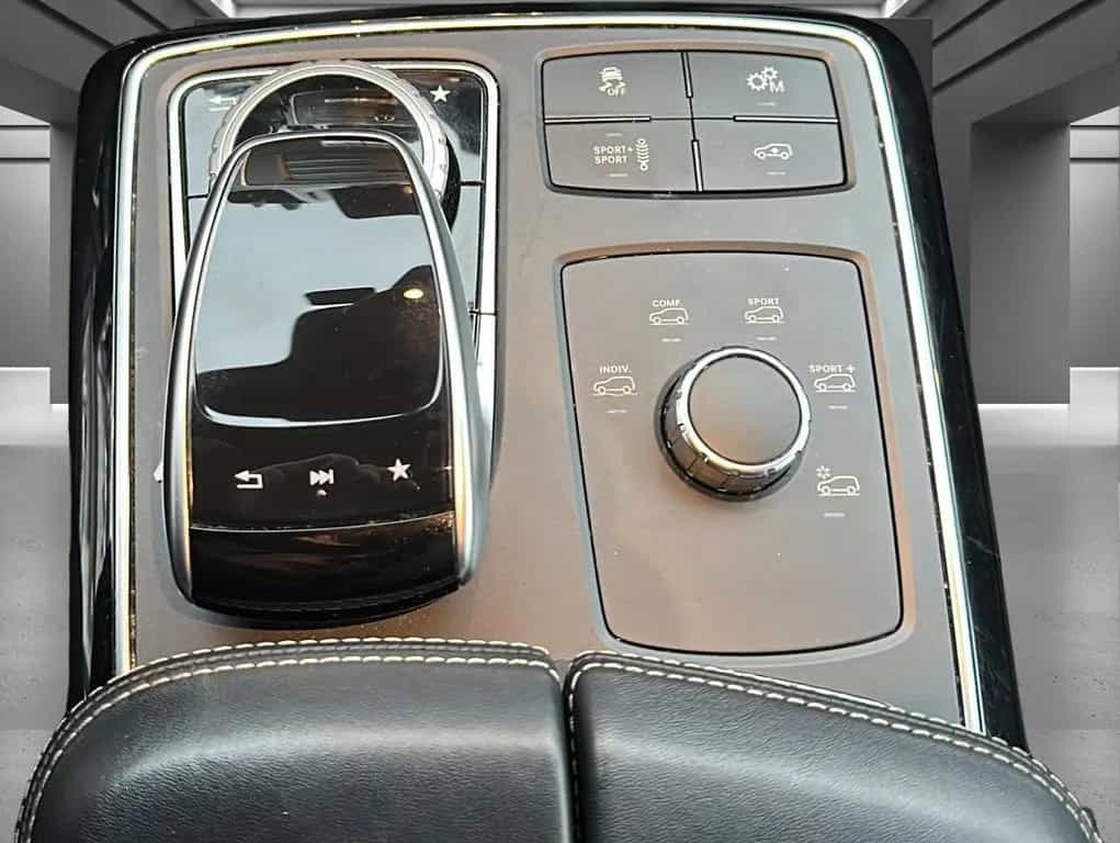 Mercedes-Benz GLE-Class 63 AMG 4Matic AHK*LED*Pano*Sitze Memory*H&K 01/2018-photo-28