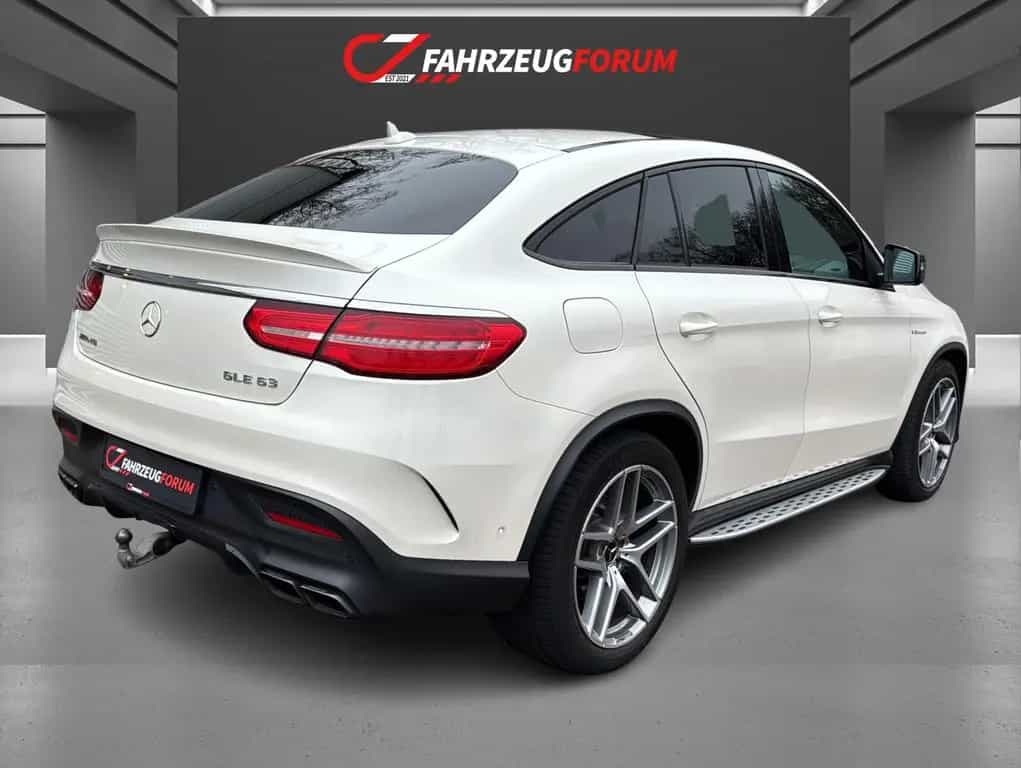Mercedes-Benz GLE-Class 63 AMG 4Matic AHK*LED*Pano*Sitze Memory*H&K 01/2018-photo-3