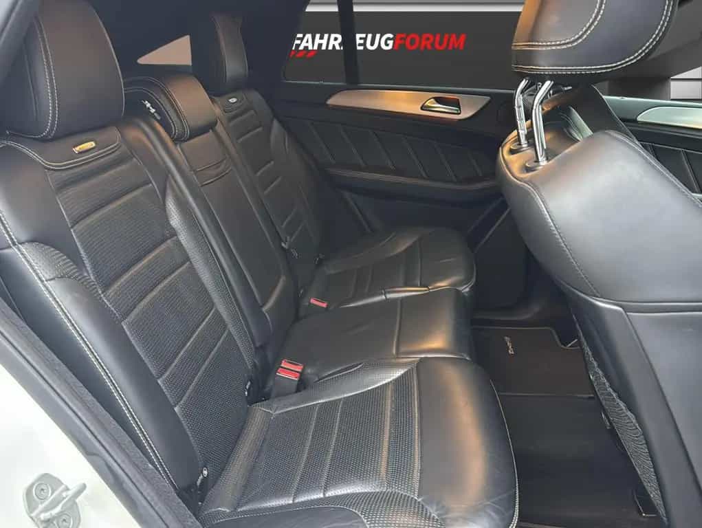 Mercedes-Benz GLE-Class 63 AMG 4Matic AHK*LED*Pano*Sitze Memory*H&K 01/2018-photo-8