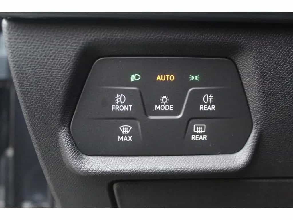 Cupra Leon 2.0 TSI DSG VZ PANO NAVI LED DCC ACC SHZ DA 12/2022-photo-12