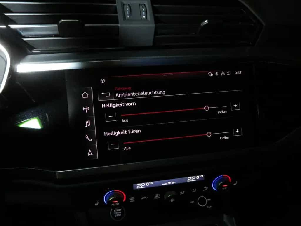Audi Q3 40 TDI 2.0 SCR quattro S tronic S line Navi 09/2021-photo-44