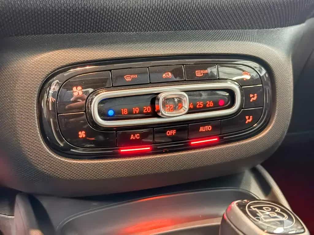 Smart ForTwo Cabrio Brabus | JBL | Sitzheiz. | uvm. 12/2016-photo-33