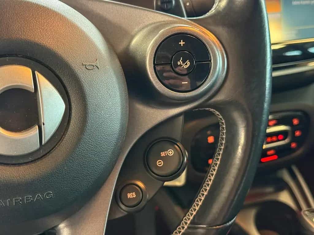 Smart ForTwo Cabrio Brabus | JBL | Sitzheiz. | uvm. 12/2016-photo-40