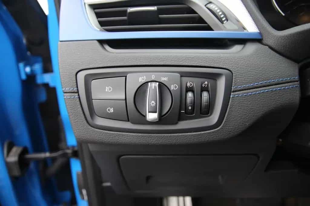 BMW X1 xDrive 18 d M Sport/LED/PDC/AHK/Keyless 09/2019-photo-16
