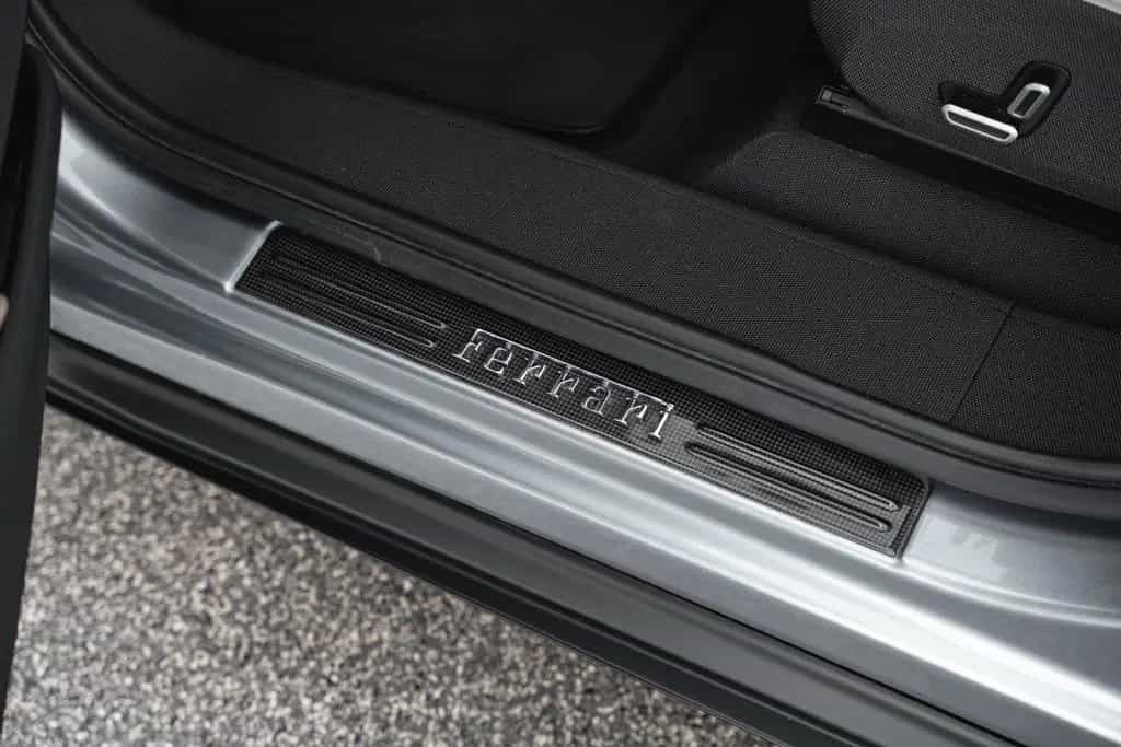 Ferrari Purosangue V12 DCT 4WD 12/2023-photo-22