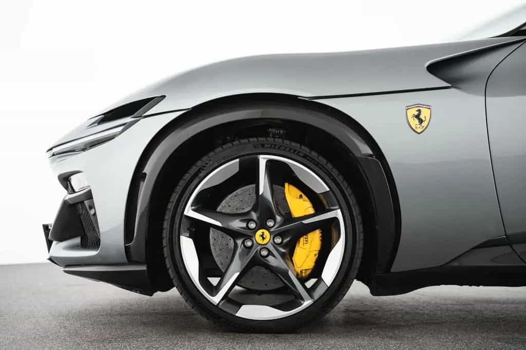 Ferrari Purosangue V12 DCT 4WD 12/2023-photo-8