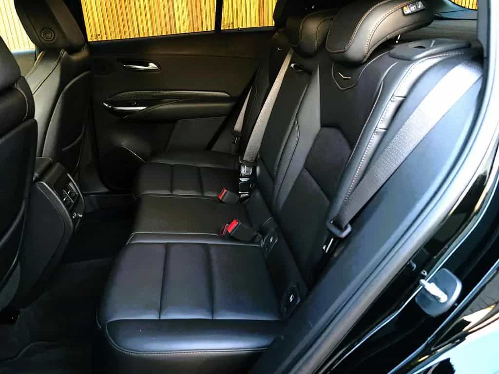 Cadillac XT4 2.0i 350T AWD *16.500+Mwst* 01/2021-photo-13