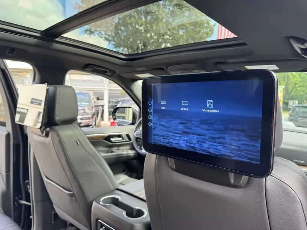 Chevrolet Suburban 6.2l High Country 2026 + 24" + 4 Jahren null-photo-23