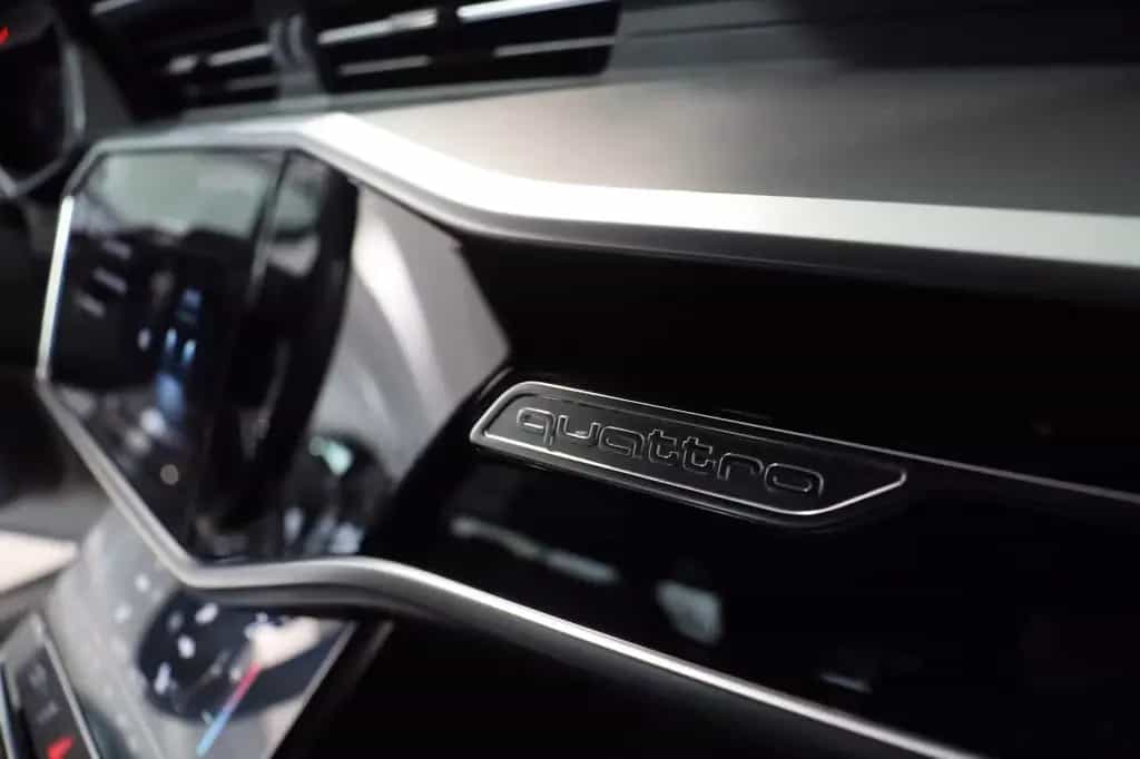 Audi S6 Avant 3.0 TDI quattro HUD*Individuall*21.Zoll 04/2020-photo-26