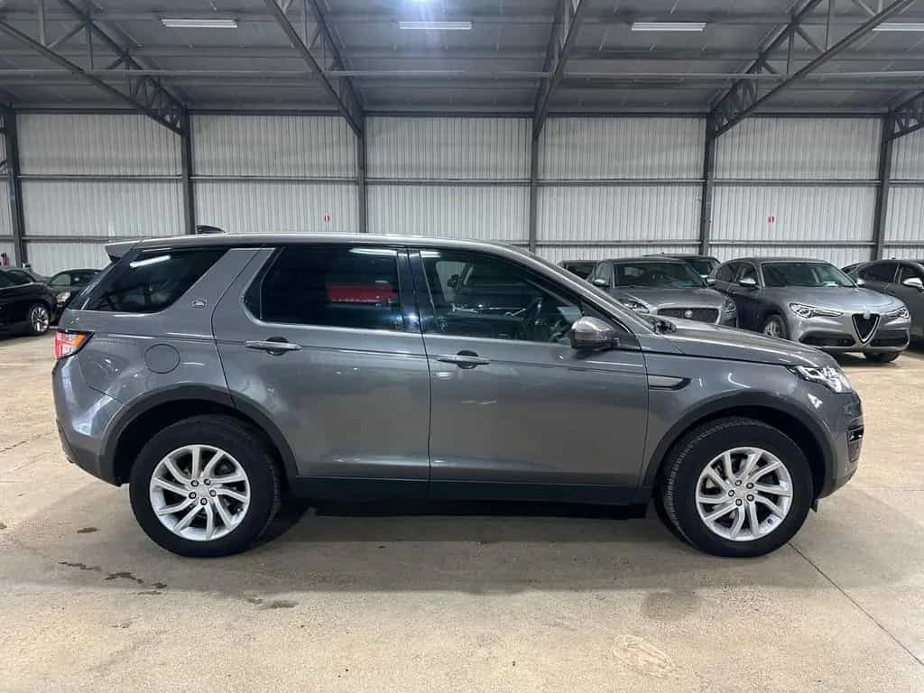 Land Rover Discovery Sport D150 7 SEATS 4WD HSE 05/2019-photo-3