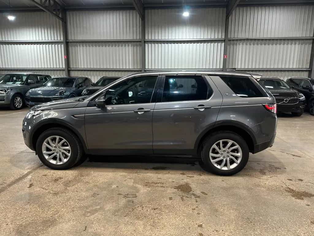 Land Rover Discovery Sport D150 7 SEATS 4WD HSE 05/2019-photo-7