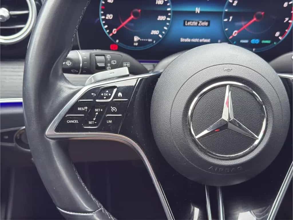 Mercedes-Benz E 200 T Avantgarde DC LED El.Heckklappe Apple Ca 09/2022-photo-17