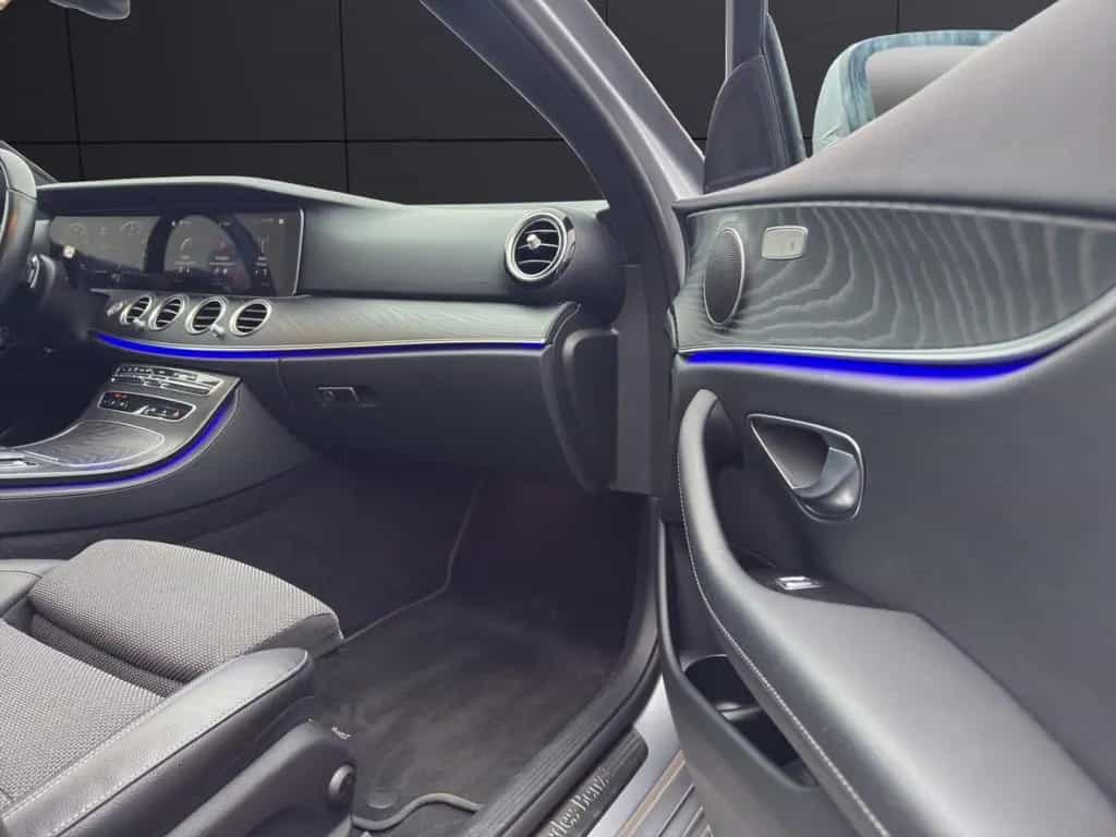 Mercedes-Benz E 200 T Avantgarde DC LED El.Heckklappe Apple Ca 09/2022-photo-24