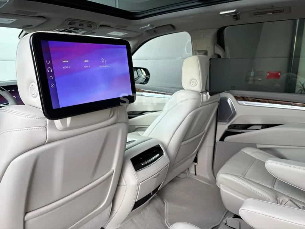 Cadillac Escalade FACELIFT MY26 6.2 V8 ESV Sport Platinum null-photo-9