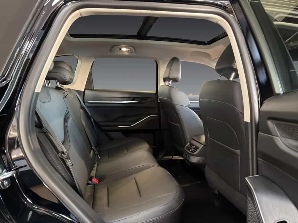 GWM HAVAL H6 null-photo-12
