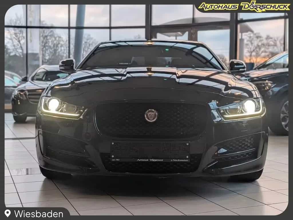 Jaguar XE 25t R-Sport AWD KAMERA Sitzheiz. PANORAMA 01/2017-photo-0