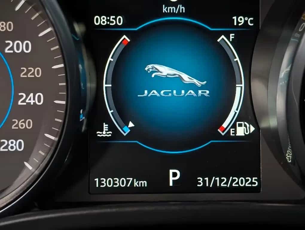 Jaguar XE 25t R-Sport AWD KAMERA Sitzheiz. PANORAMA 01/2017-photo-21