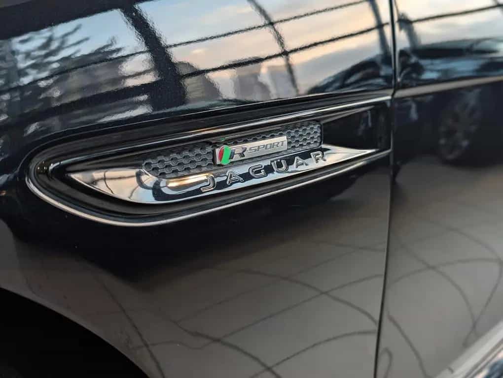 Jaguar XE 25t R-Sport AWD KAMERA Sitzheiz. PANORAMA 01/2017-photo-22