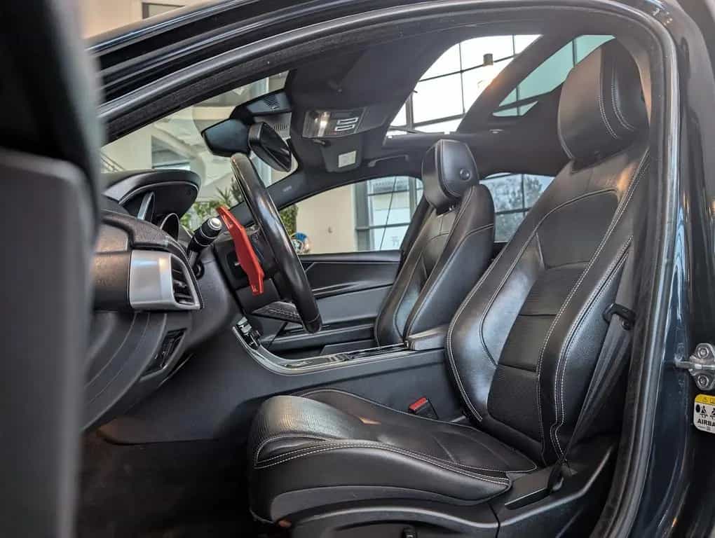 Jaguar XE 25t R-Sport AWD KAMERA Sitzheiz. PANORAMA 01/2017-photo-24