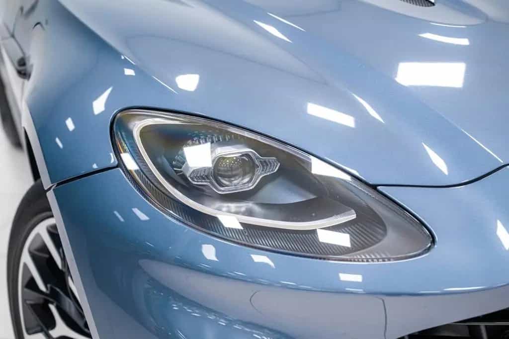 Aston Martin DBX | 4.0 V8 | First Owner | Concours Blue | 02/2021-photo-5