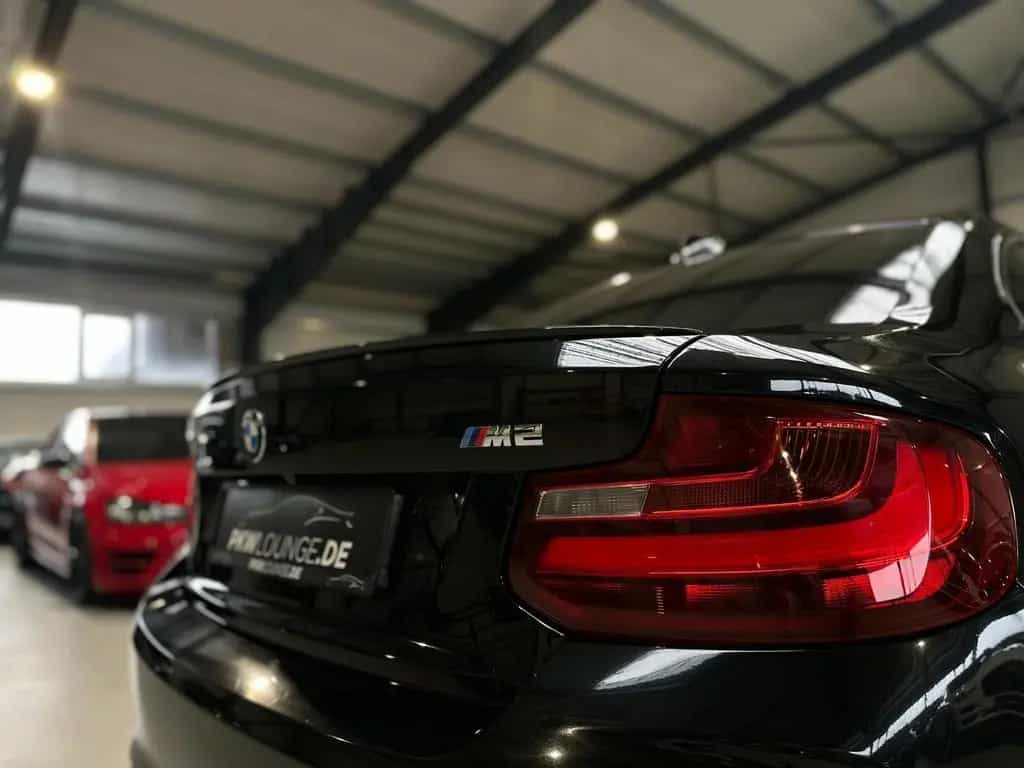 BMW M2 Coupé DKG / Navi / M-drivers Package 07/2017-photo-20