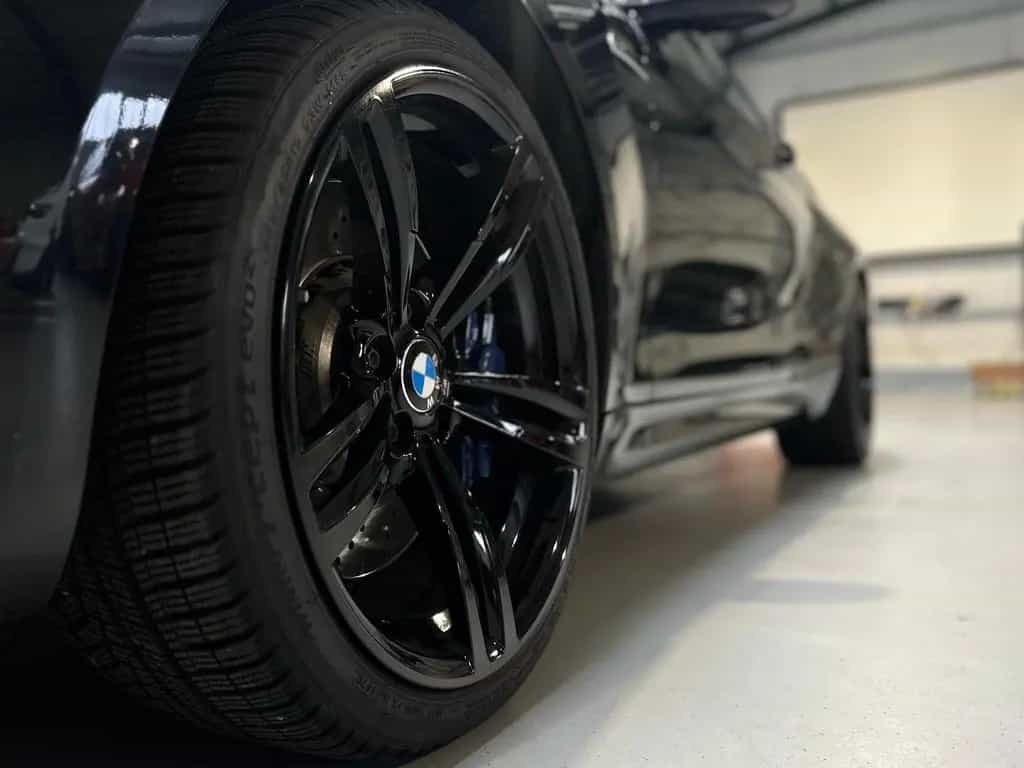 BMW M2 Coupé DKG / Navi / M-drivers Package 07/2017-photo-22