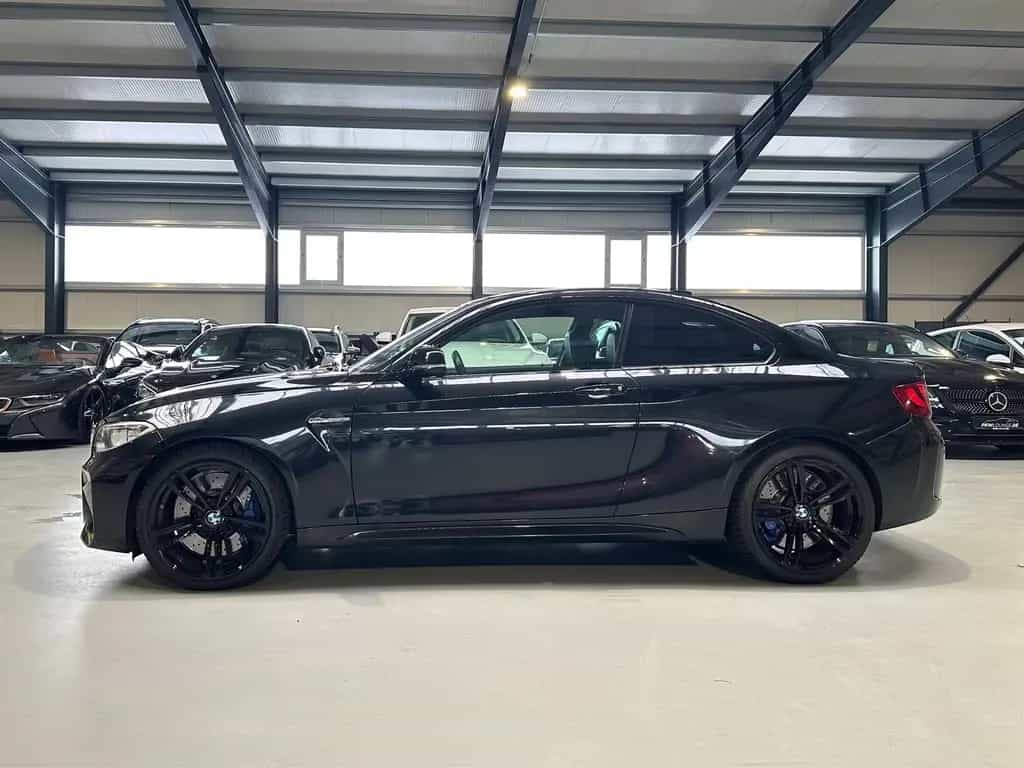BMW M2 Coupé DKG / Navi / M-drivers Package 07/2017-photo-1