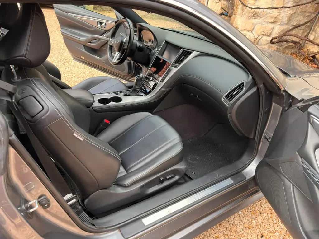 Infiniti Q60 2.0t AT Premium Premium 07/2018-photo-6