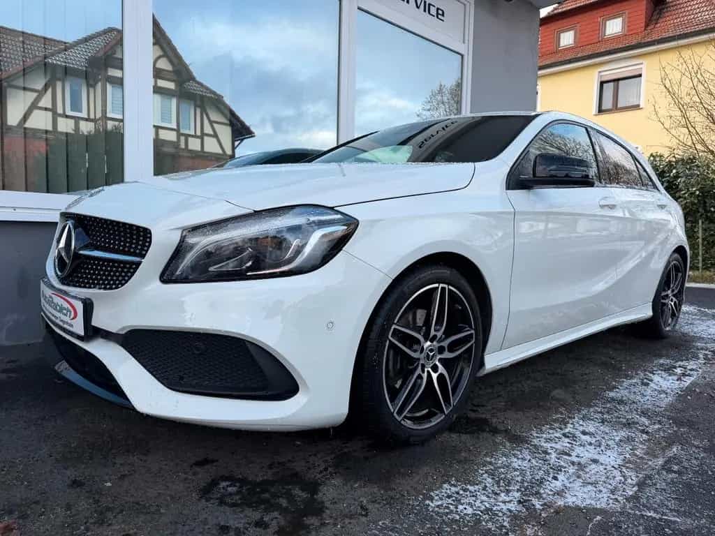 Mercedes-Benz A 200 AMG+Night+Kamera+LED+Navi+ 09/2017-photo-1