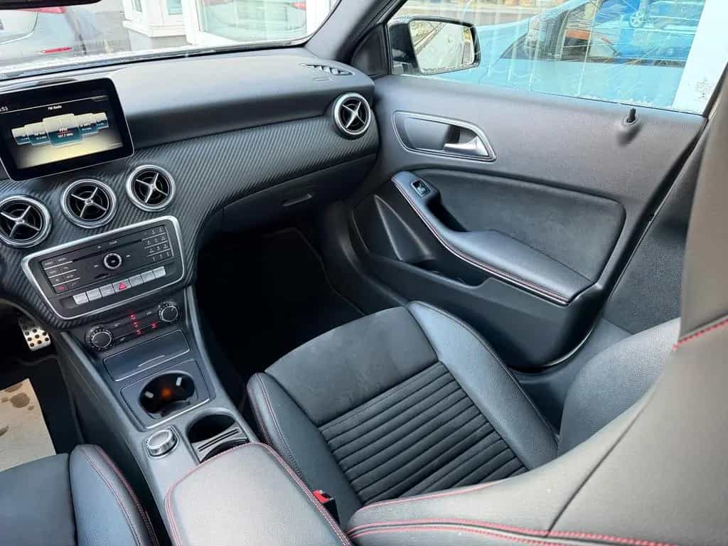 Mercedes-Benz A 200 AMG+Night+Kamera+LED+Navi+ 09/2017-photo-11