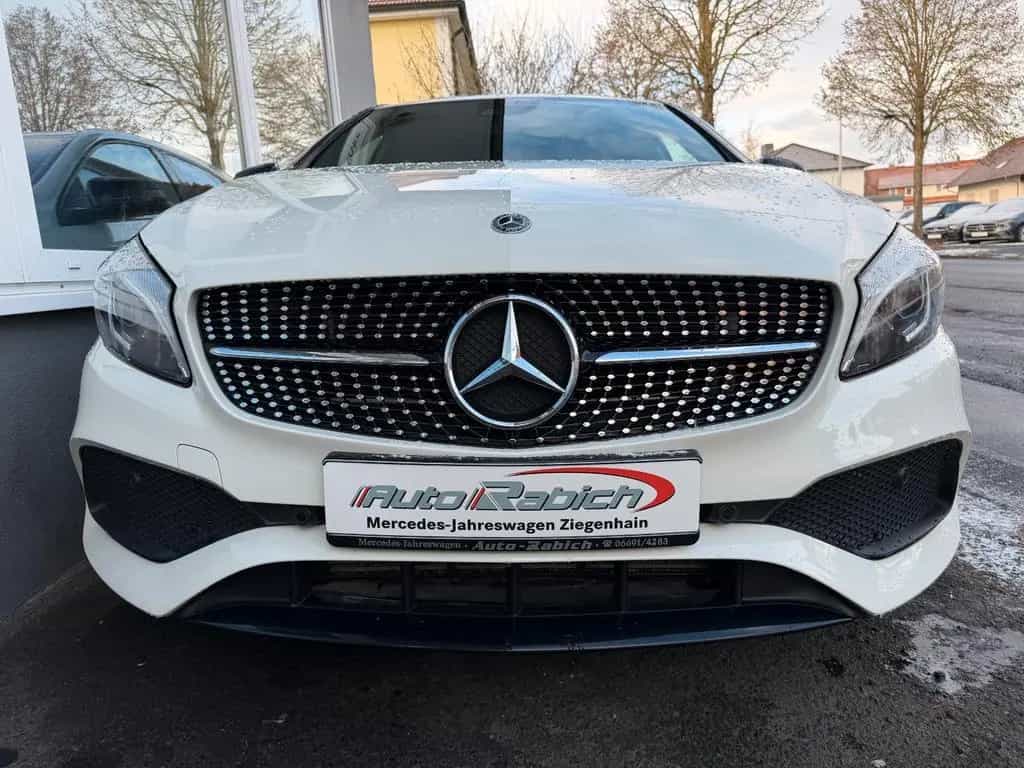 Mercedes-Benz A 200 AMG+Night+Kamera+LED+Navi+ 09/2017-photo-3