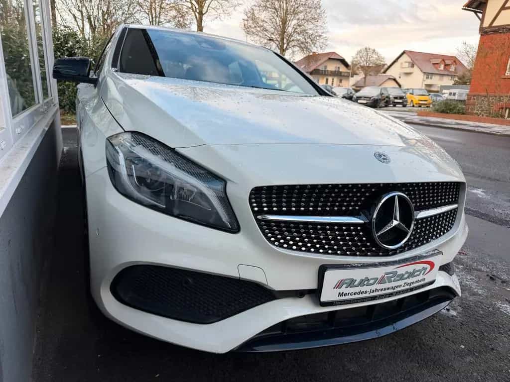 Mercedes-Benz A 200 AMG+Night+Kamera+LED+Navi+ 09/2017-photo-4