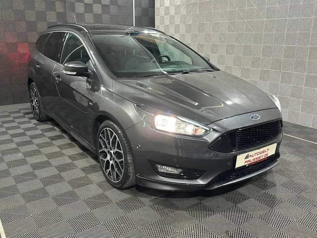Ford Focus Turnier*ST LINE*R.KAM-PDC-SHZ-TEMP-LHZ-NAV 08/2018-photo-0