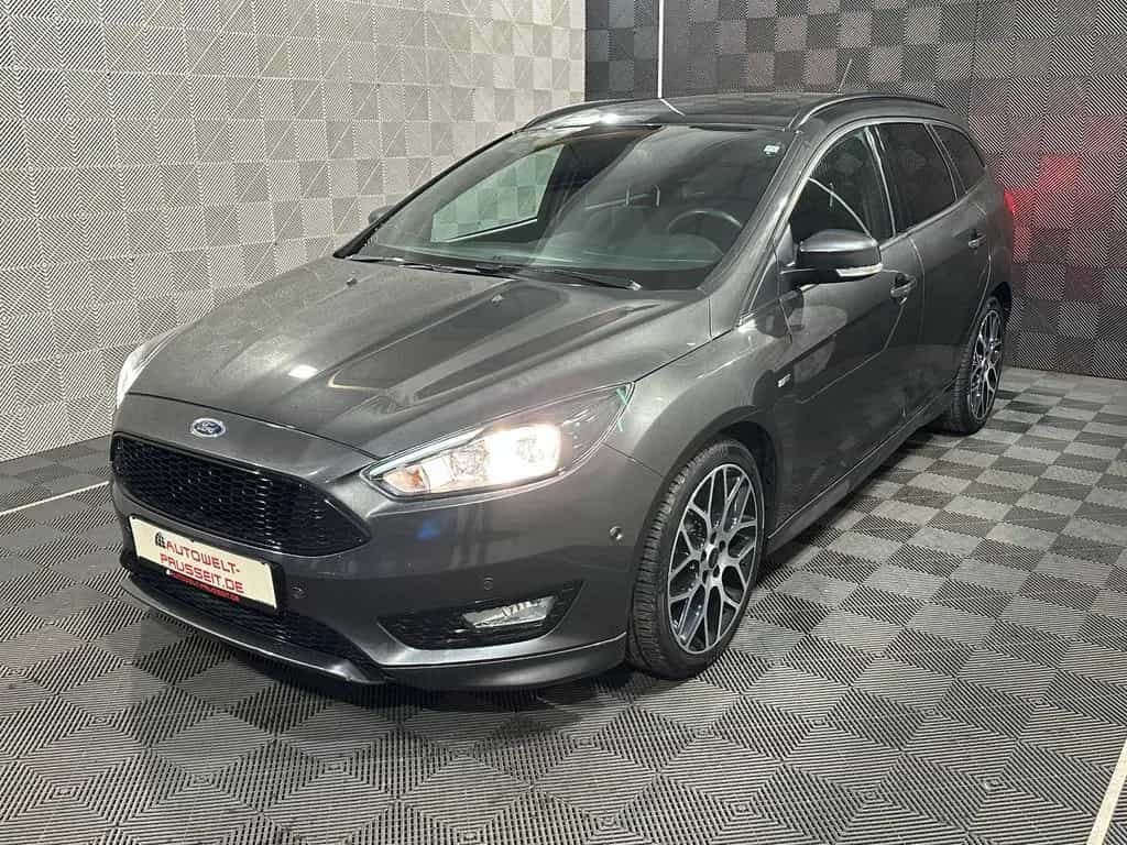 Ford Focus Turnier*ST LINE*R.KAM-PDC-SHZ-TEMP-LHZ-NAV 08/2018-photo-1