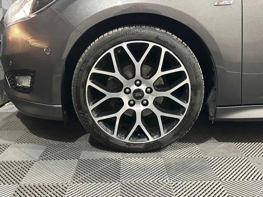 Ford Focus Turnier*ST LINE*R.KAM-PDC-SHZ-TEMP-LHZ-NAV 08/2018-photo-10