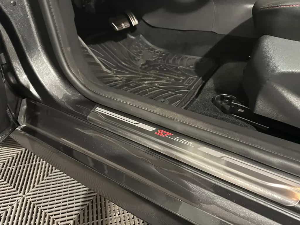 Ford Focus Turnier*ST LINE*R.KAM-PDC-SHZ-TEMP-LHZ-NAV 08/2018-photo-18