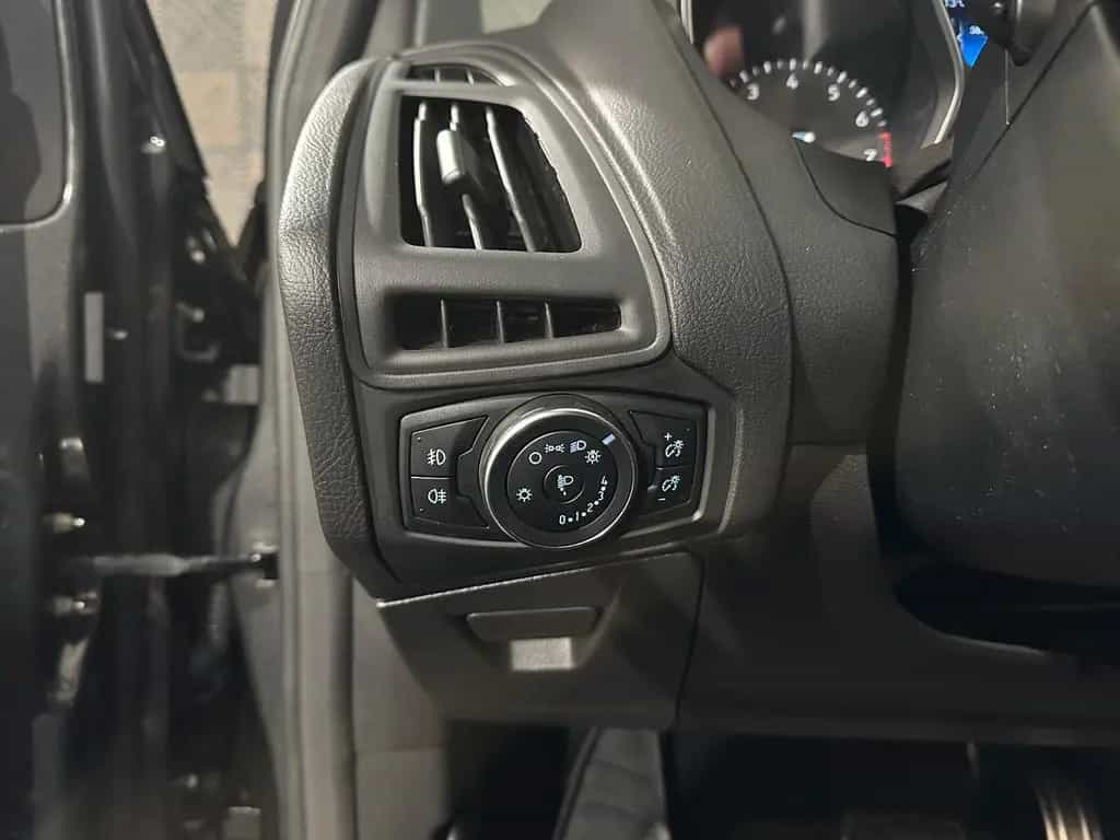 Ford Focus Turnier*ST LINE*R.KAM-PDC-SHZ-TEMP-LHZ-NAV 08/2018-photo-24