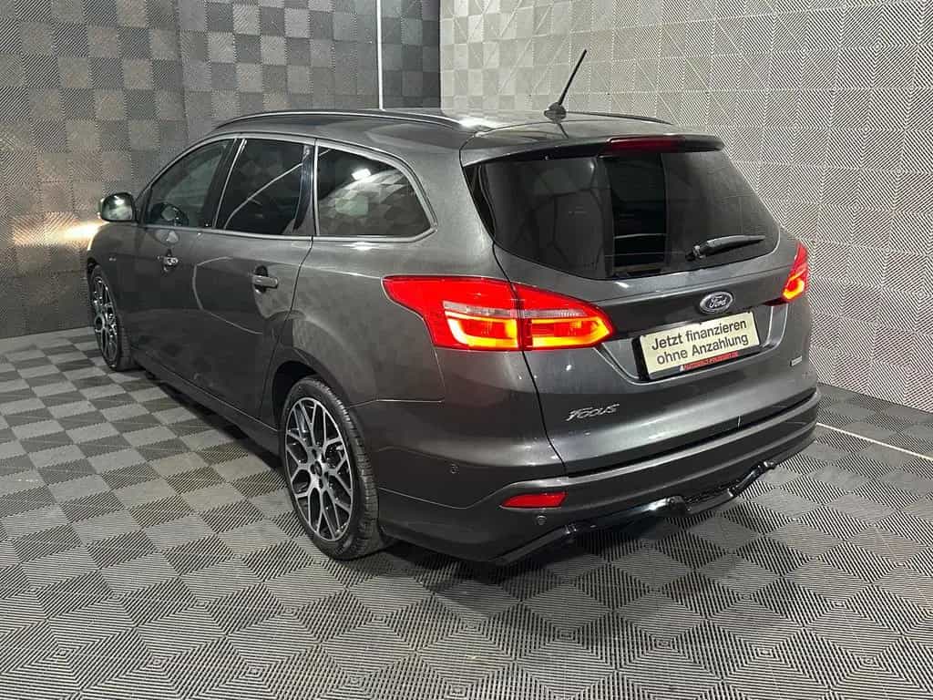 Ford Focus Turnier*ST LINE*R.KAM-PDC-SHZ-TEMP-LHZ-NAV 08/2018-photo-3