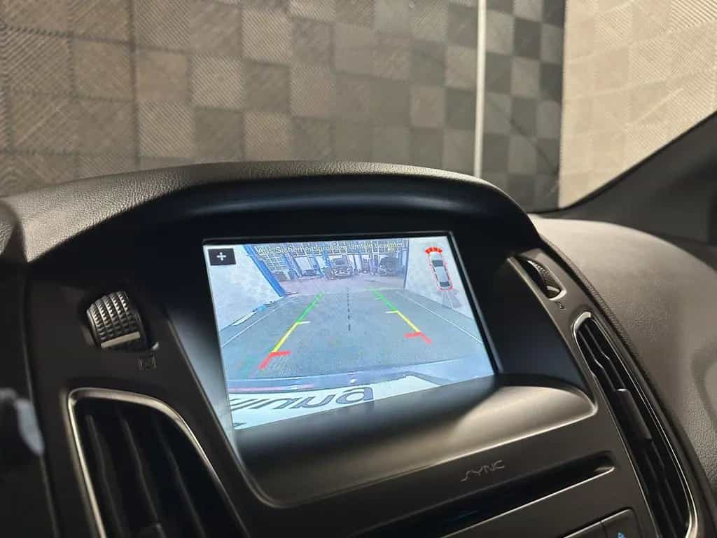 Ford Focus Turnier*ST LINE*R.KAM-PDC-SHZ-TEMP-LHZ-NAV 08/2018-photo-30