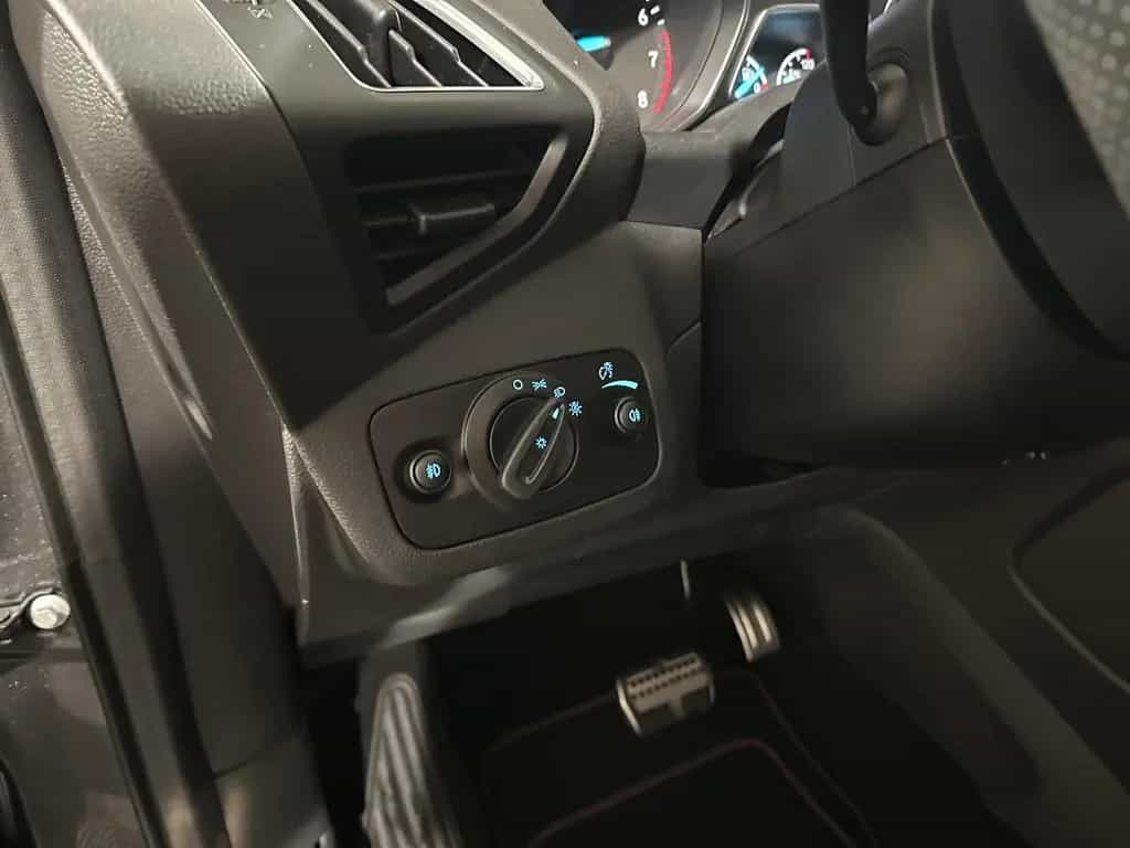 Ford Kuga 4x4*ST LINE*BiXENON-R.KAM-TEMPO-SONY-SHZ-18 10/2019-photo-24