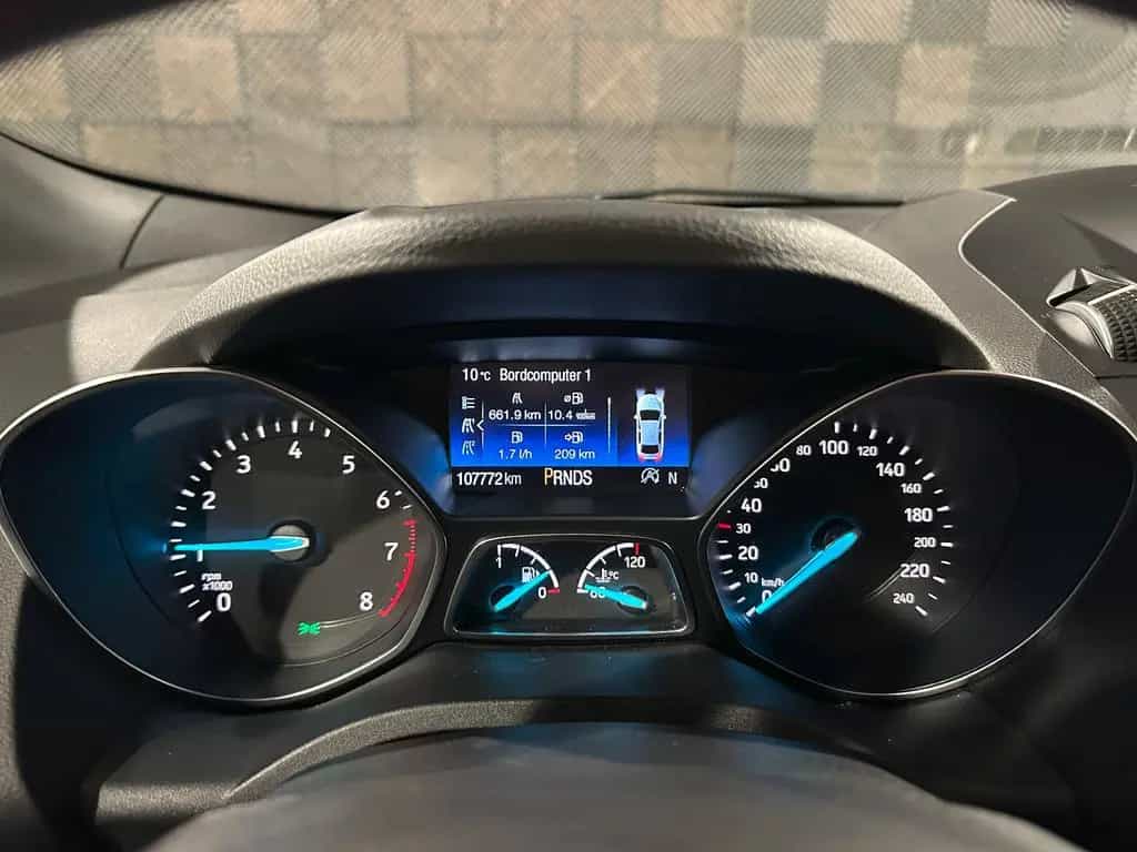 Ford Kuga 4x4*ST LINE*BiXENON-R.KAM-TEMPO-SONY-SHZ-18 10/2019-photo-28