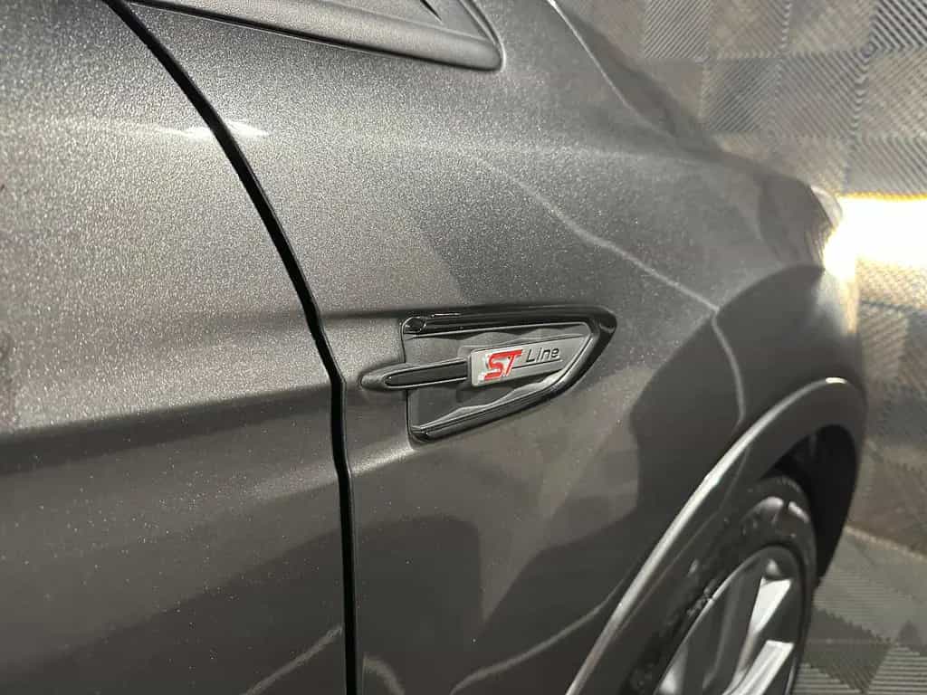 Ford Kuga 4x4*ST LINE*BiXENON-R.KAM-TEMPO-SONY-SHZ-18 10/2019-photo-9