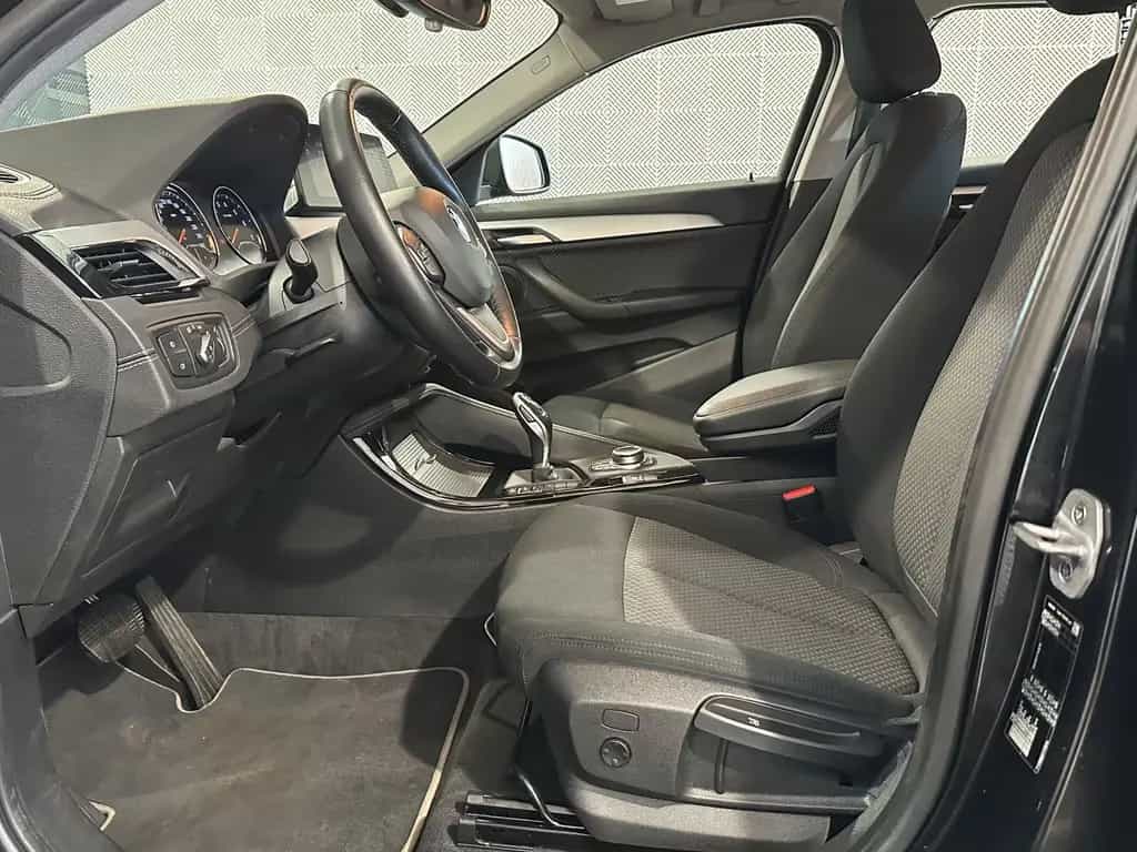 BMW X2 sDrive 18 i*BUSINESS*LED-HUD-NAVI-SITZ.HZ-PDC 11/2019-photo-16