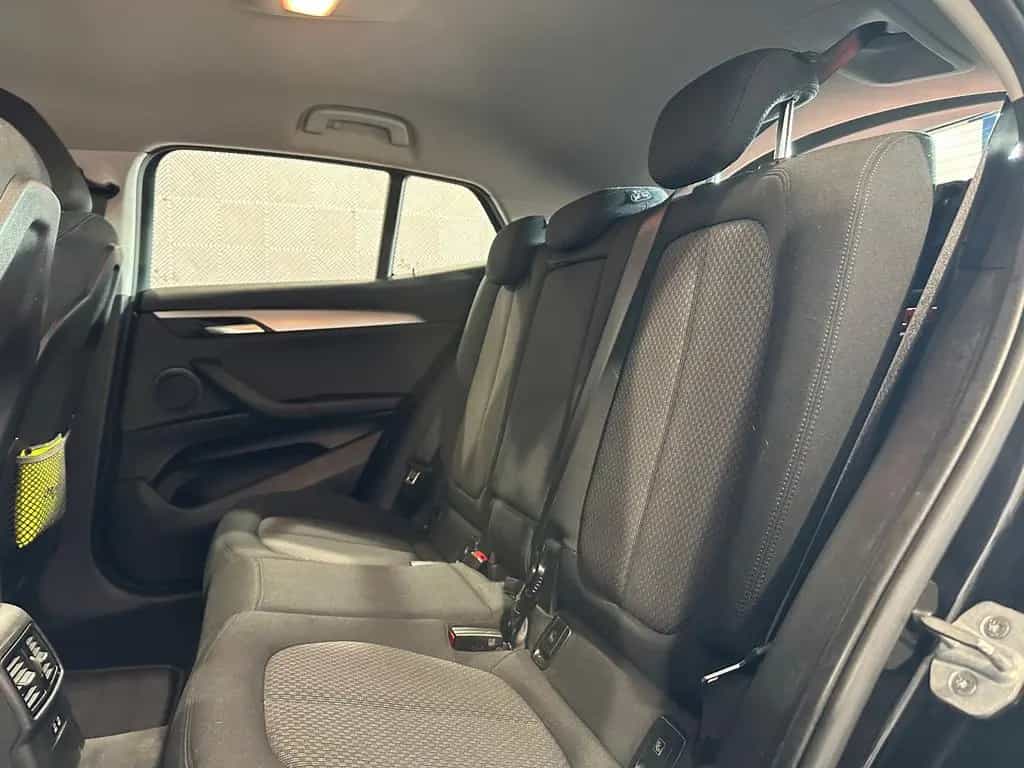 BMW X2 sDrive 18 i*BUSINESS*LED-HUD-NAVI-SITZ.HZ-PDC 11/2019-photo-19