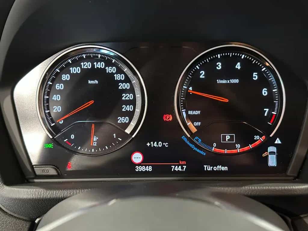 BMW X2 sDrive 18 i*BUSINESS*LED-HUD-NAVI-SITZ.HZ-PDC 11/2019-photo-25