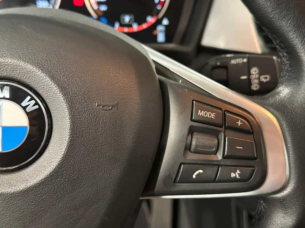 BMW X2 sDrive 18 i*BUSINESS*LED-HUD-NAVI-SITZ.HZ-PDC 11/2019-photo-26