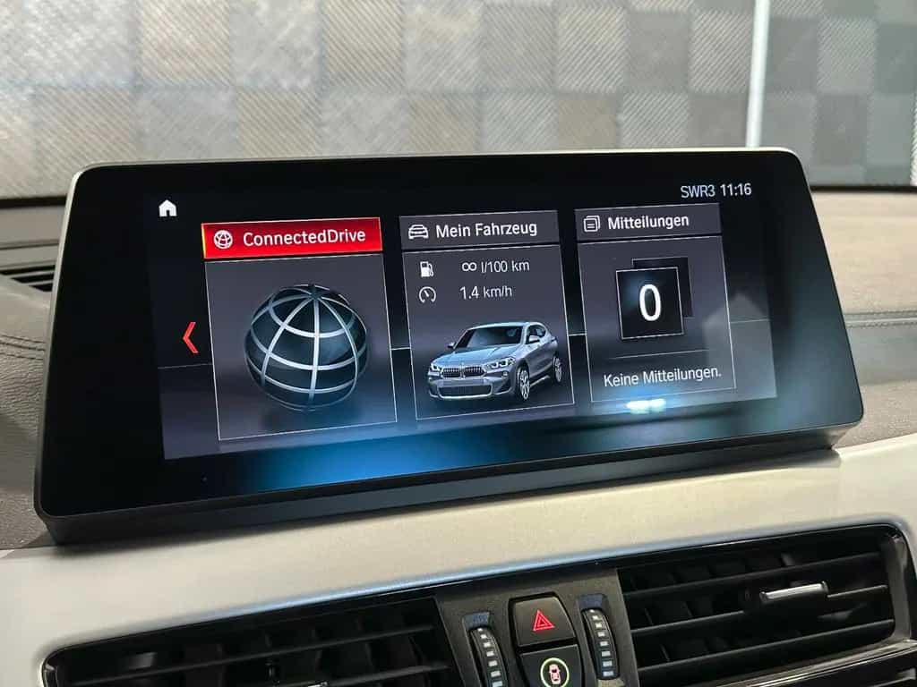 BMW X2 sDrive 18 i*BUSINESS*LED-HUD-NAVI-SITZ.HZ-PDC 11/2019-photo-27