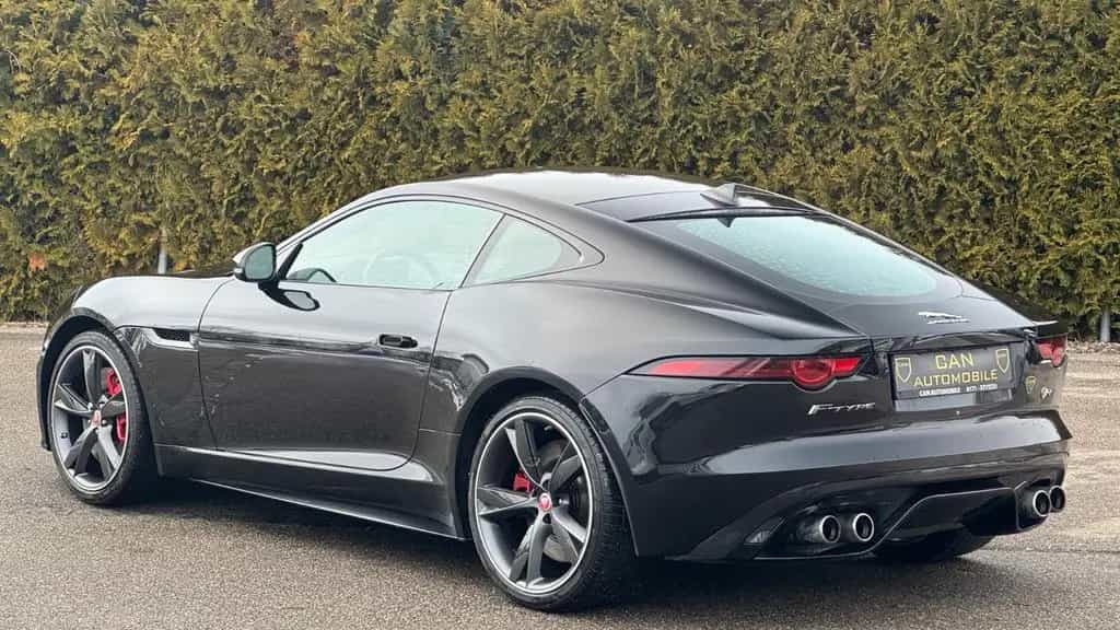 Jaguar F-Type R 5.0 L V8 Kompr.-AWD Aut.-Leder-CARBON 07/2019-photo-19